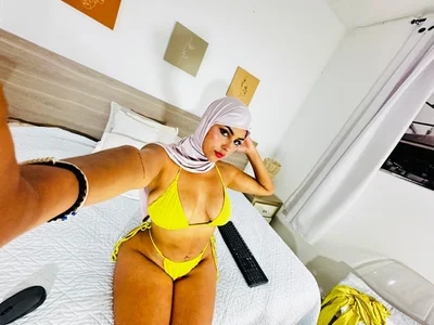 Lea_nahid live cam video preview