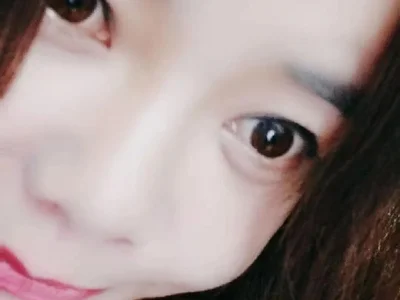 Anna-688 featured webcam