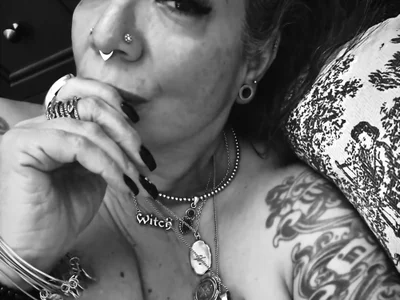 dieseldame1313 Hairy webcam from United States