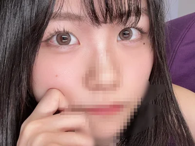 OMOCHI_Queen Average webcam from Japan