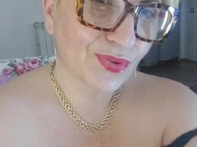 Pumabionda Curvy webcam from Italy